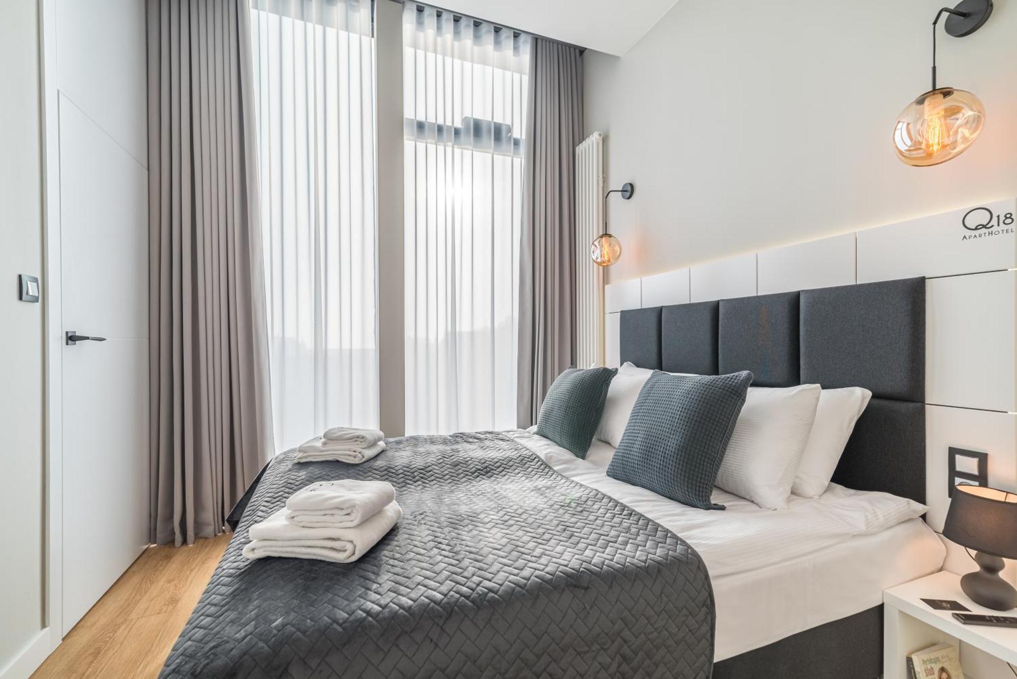 Q18 Aparthotel Bydgoszcz Exterior foto