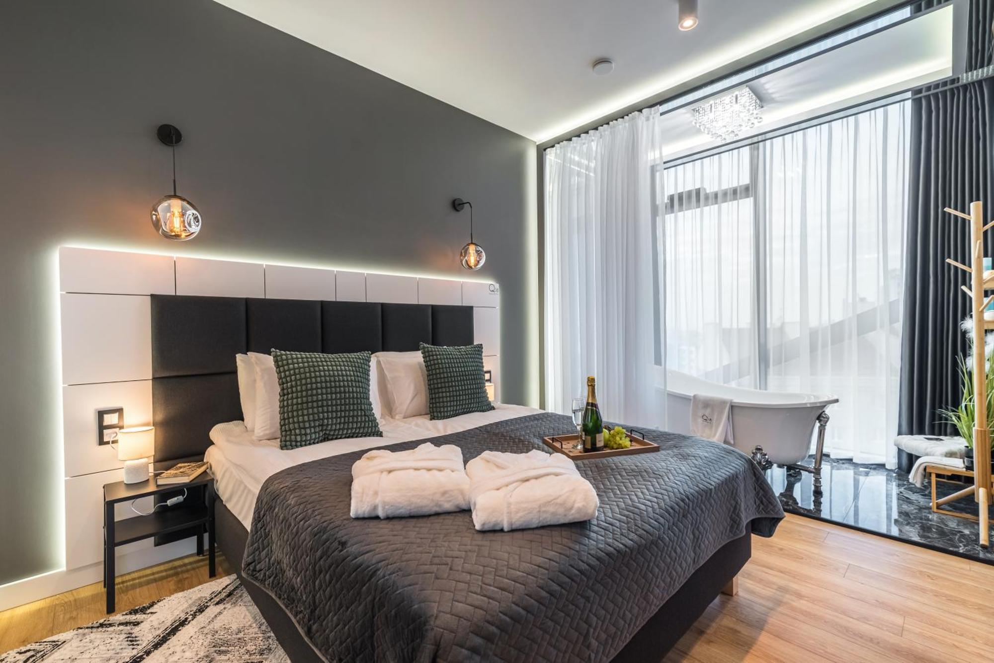 Q18 Aparthotel Bydgoszcz Exterior foto